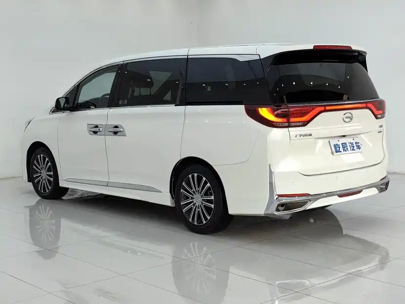 GAC Motor Trumpchi M8 — фото 4