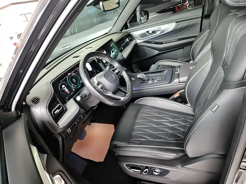 GAC Motor Trumpchi GS8 — фото 15