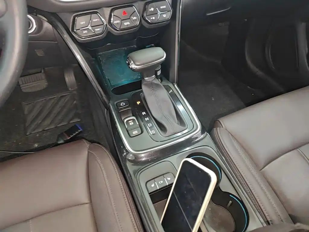GAC Motor Trumpchi GS4 — фото 14