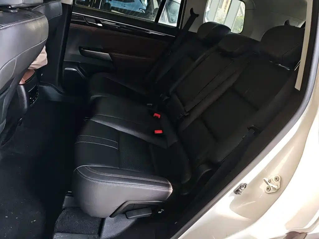 GAC Motor Trumpchi GS8 — фото 13