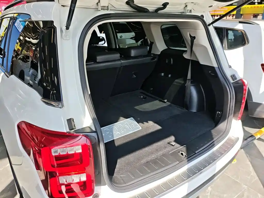 GAC Motor Trumpchi GS8 — фото 15