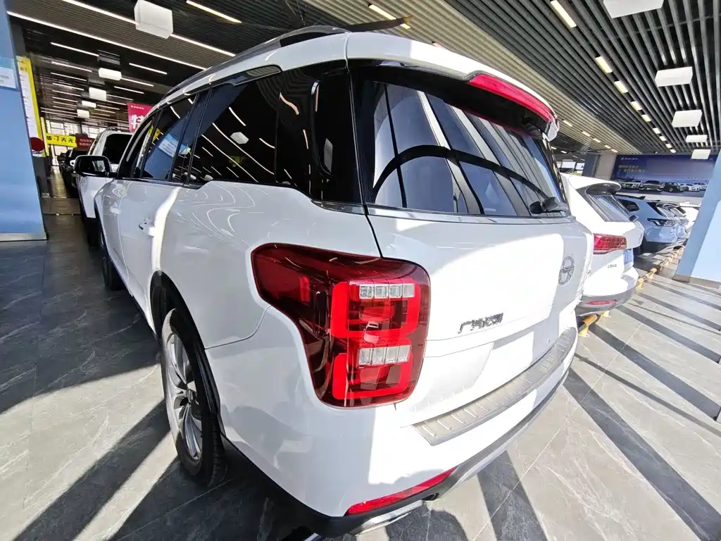 GAC Motor Trumpchi GS8 — фото 23