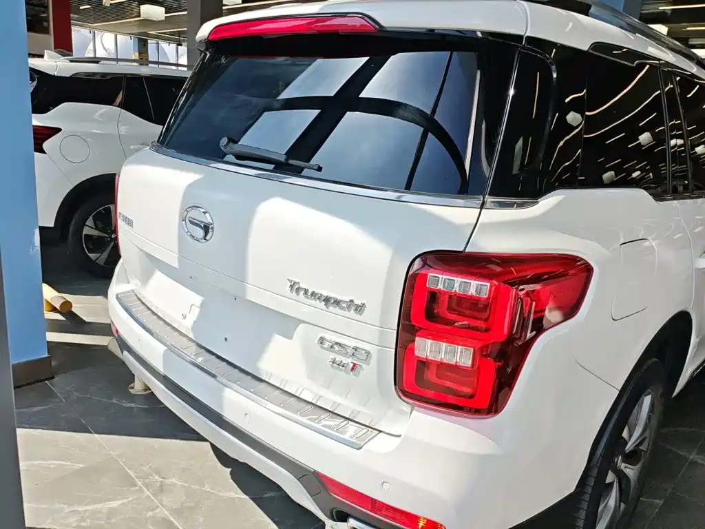 GAC Motor Trumpchi GS8 — фото 4