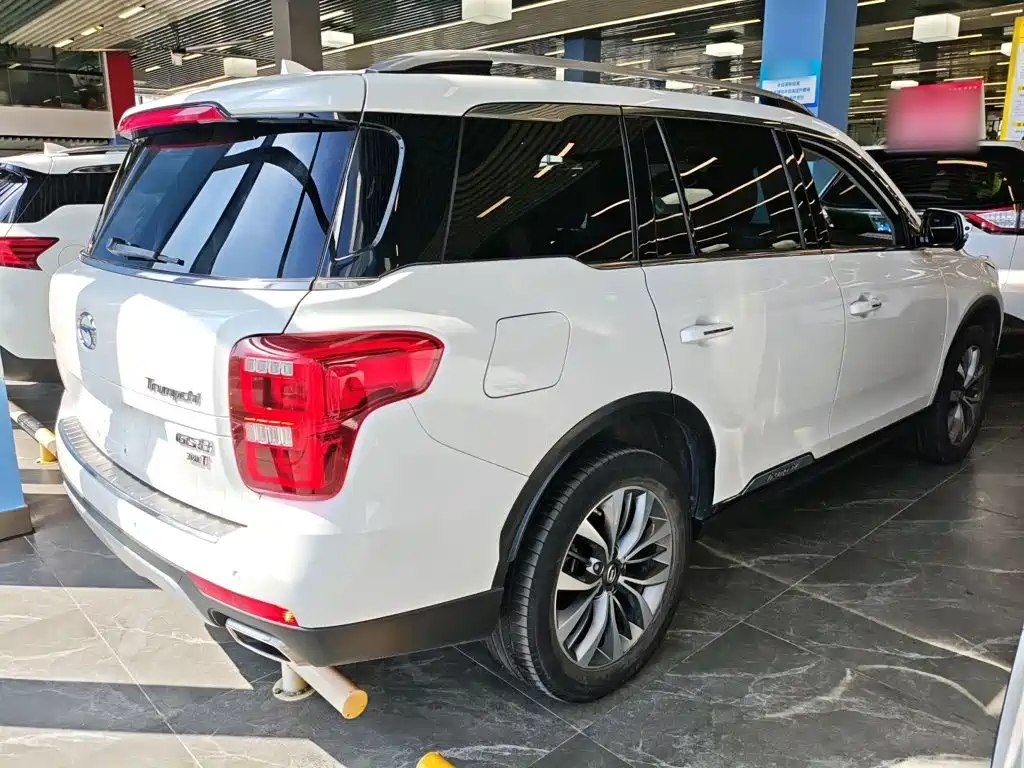 GAC Motor Trumpchi GS8 — фото 5
