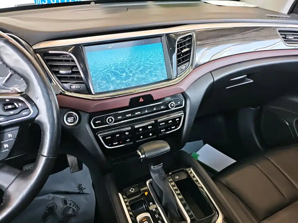 GAC Motor Trumpchi GS8 — фото 9