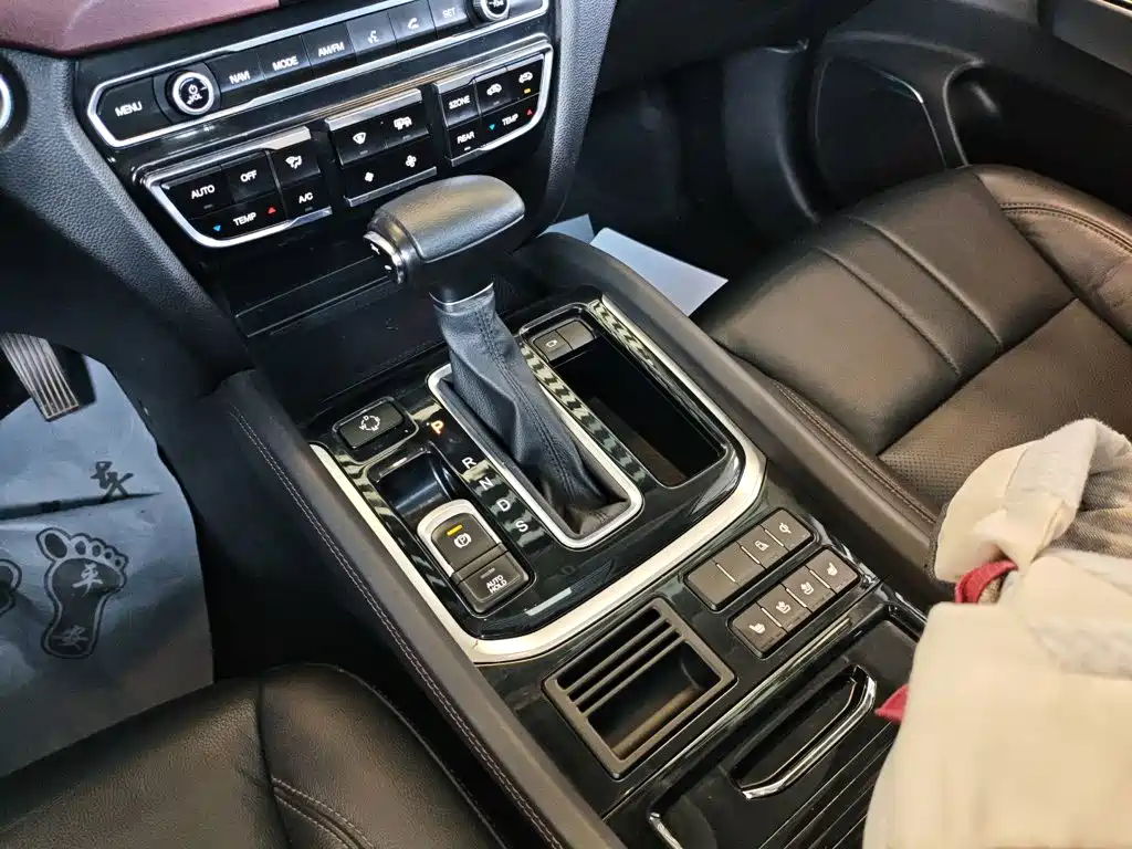 GAC Motor Trumpchi GS8 — фото 10