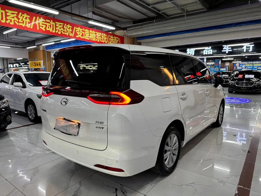 GAC Motor Trumpchi M6 — фото 11