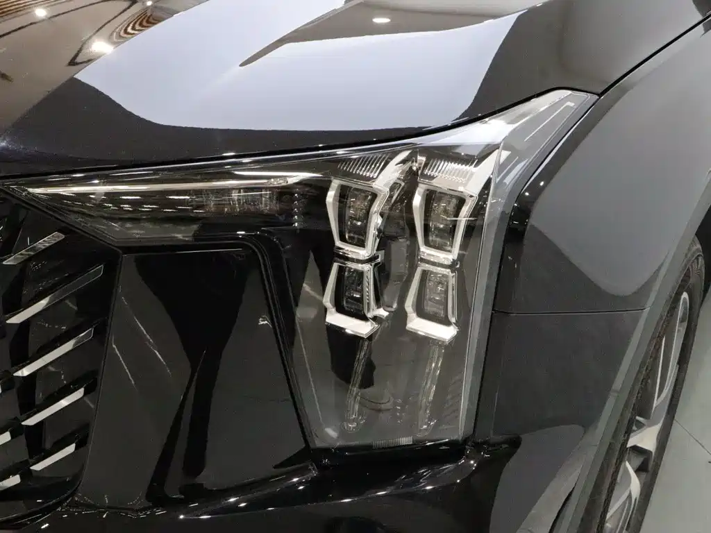 GAC Motor Trumpchi GS8 — фото 17