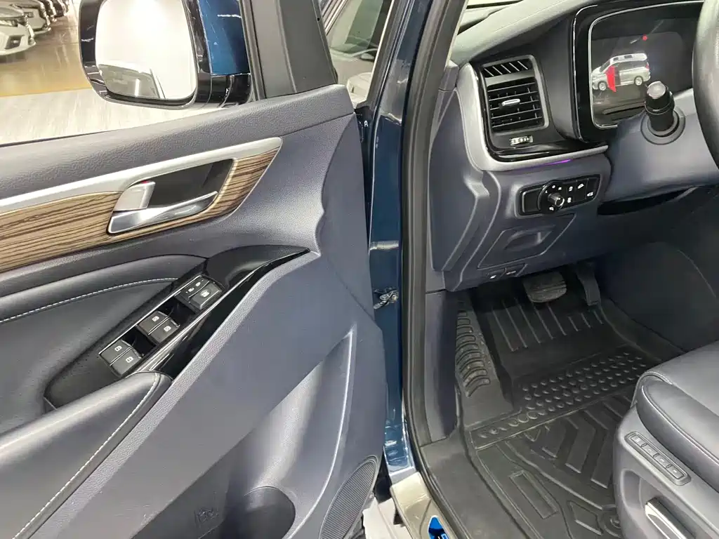 GAC Motor Trumpchi M8 — фото 6