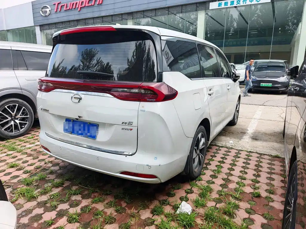 GAC Motor Trumpchi M6 — фото 9
