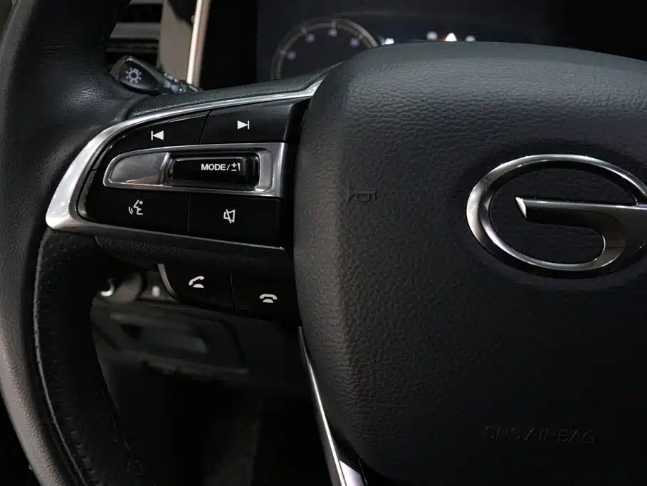 GAC Motor Trumpchi M8 — фото 18