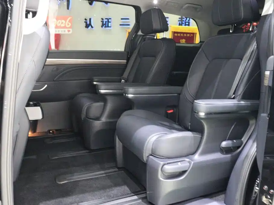 GAC Motor Trumpchi M8 — фото 7