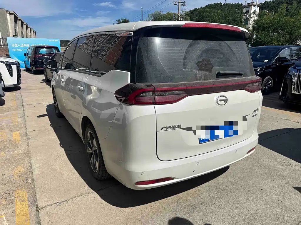 GAC Motor Trumpchi M6 — фото 13