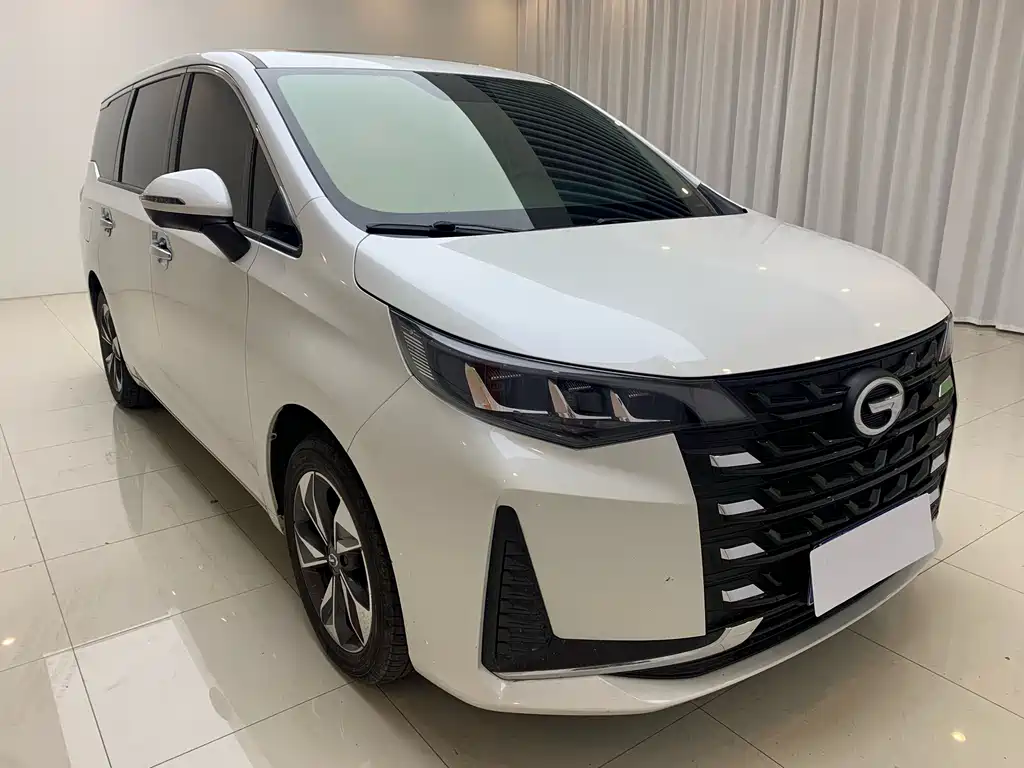 GAC Motor Trumpchi M6 — фото 3