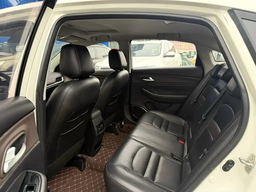 GAC Motor Trumpchi GA4 — фото 6
