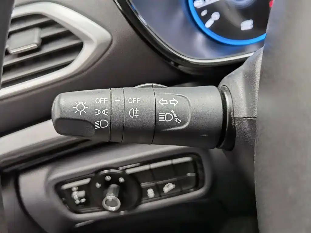 GAC Motor Trumpchi GS4 — фото 21