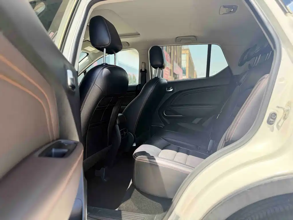 GAC Motor Trumpchi GS3 — фото 8
