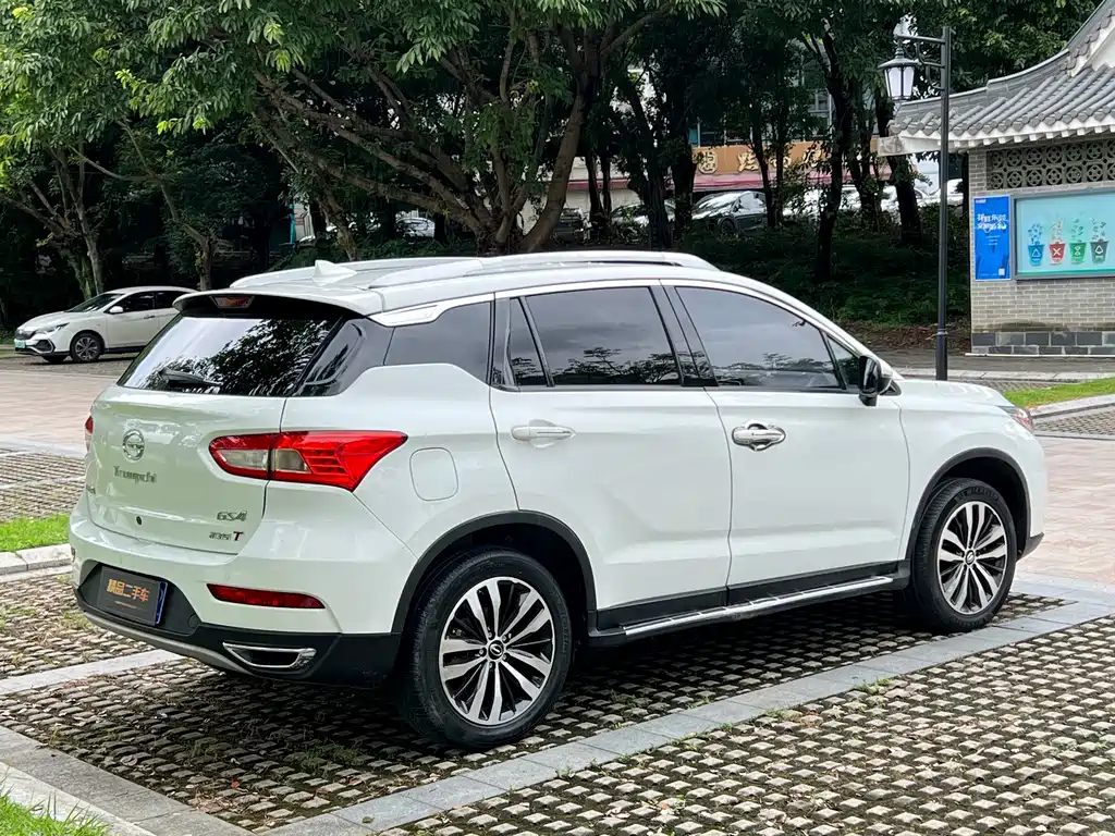 GAC Motor Trumpchi GS4 — фото 5