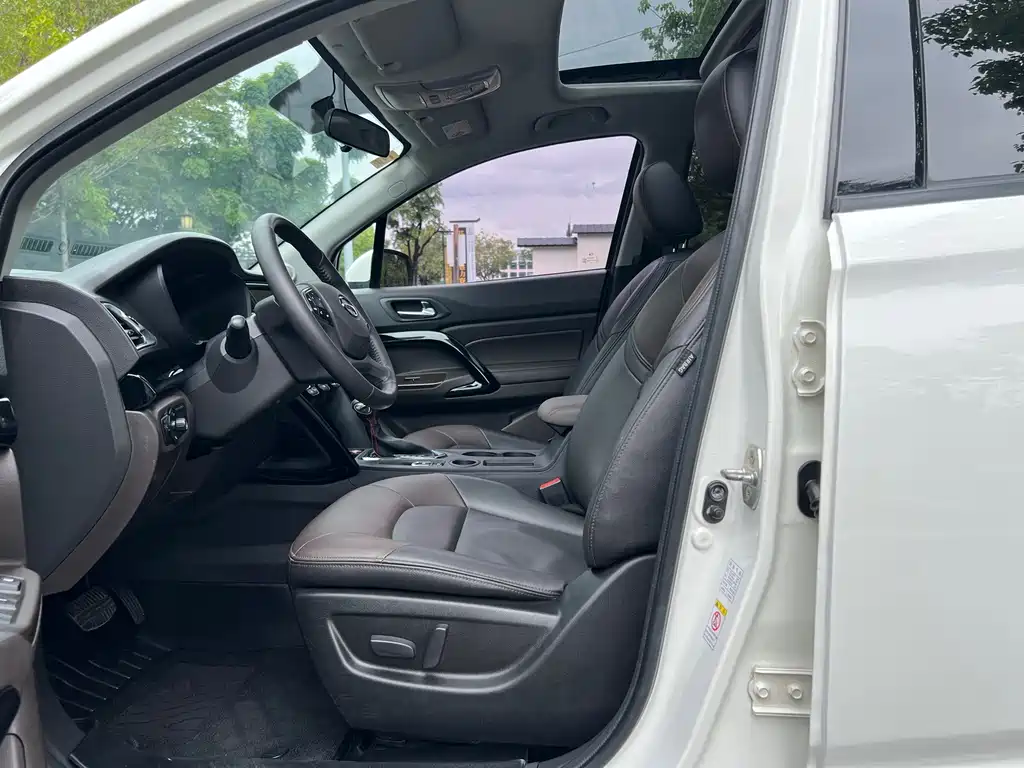 GAC Motor Trumpchi GS4 — фото 9