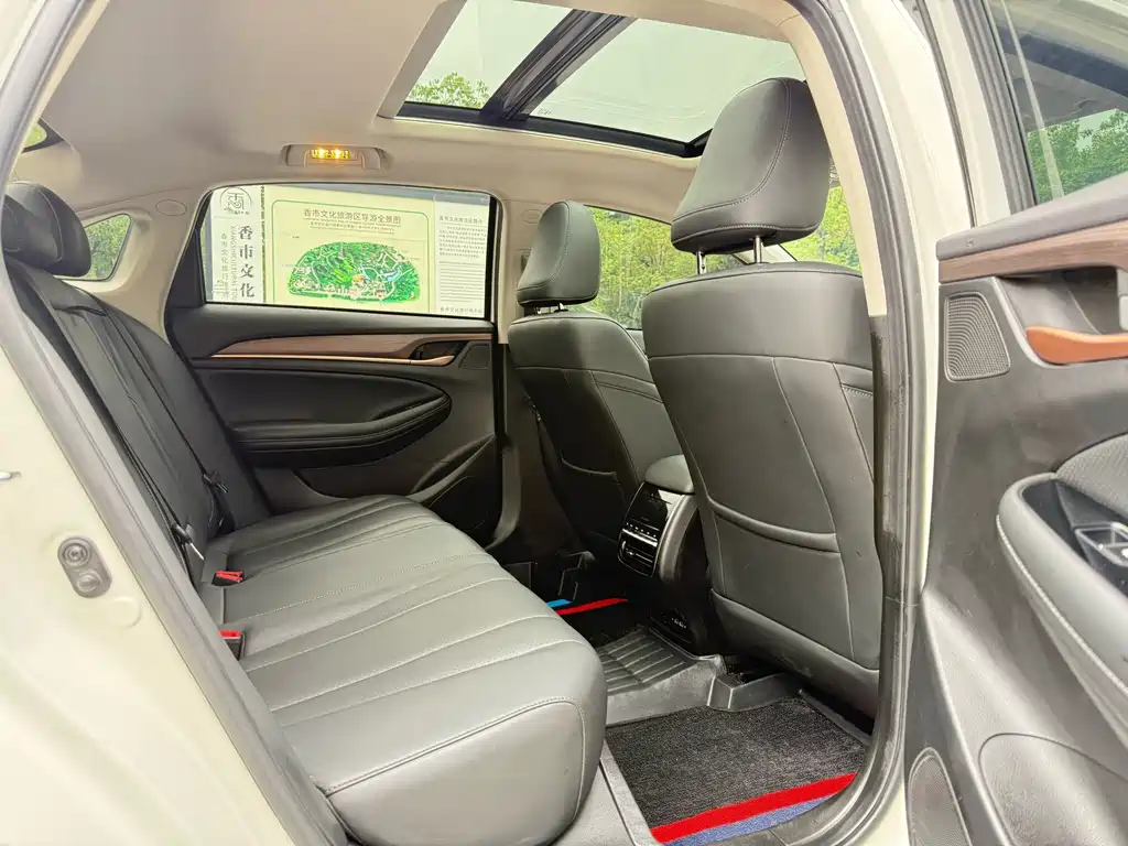 GAC Motor Trumpchi GA6 — фото 10