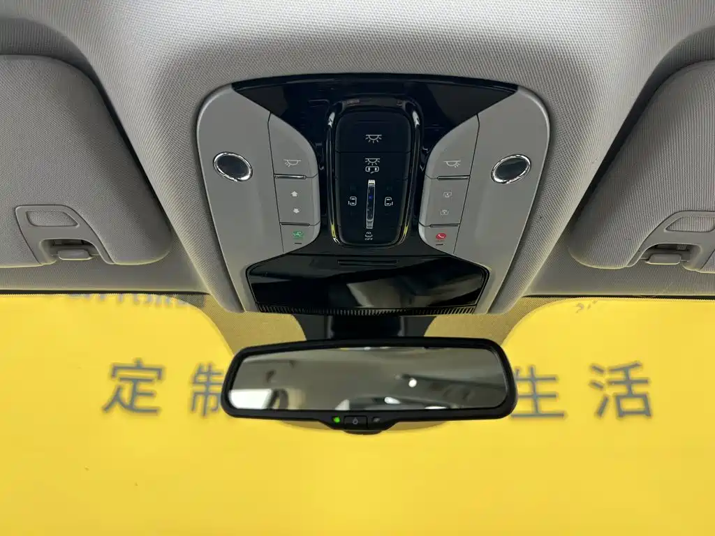 GAC Motor Trumpchi M8 — фото 31
