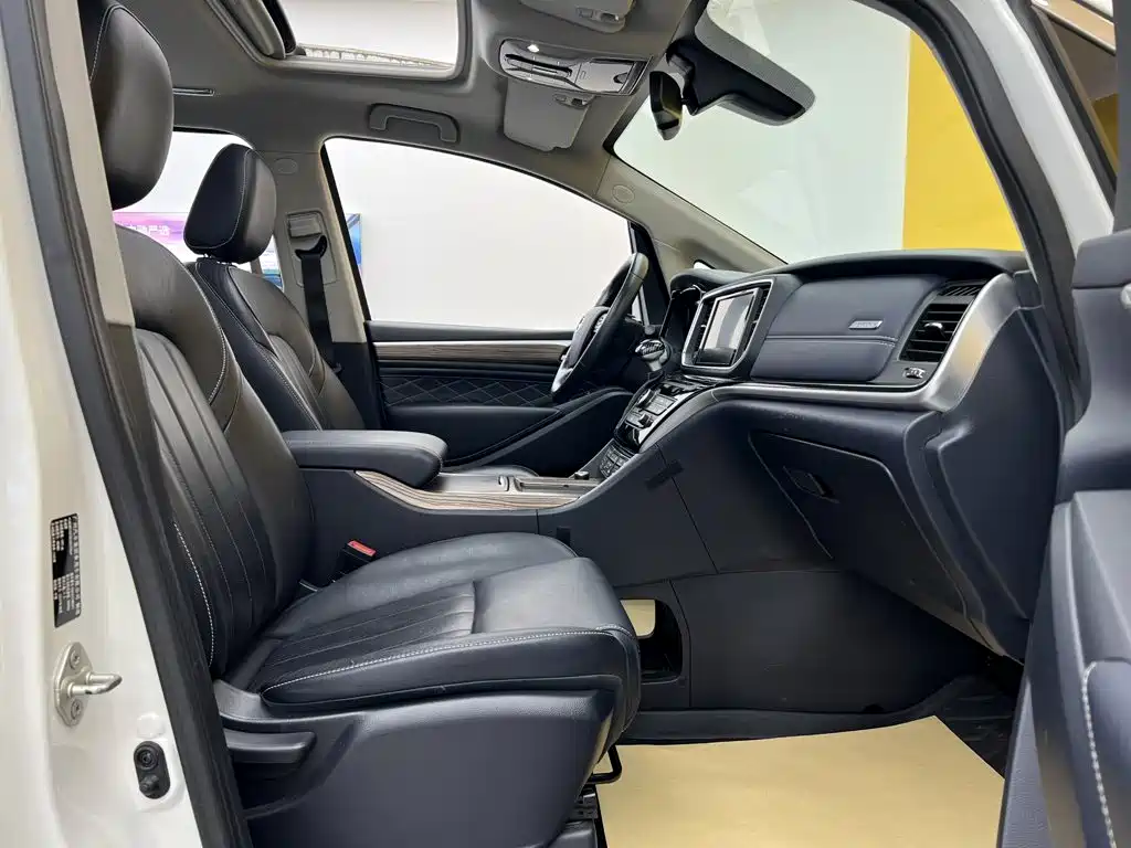 GAC Motor Trumpchi M8 — фото 7