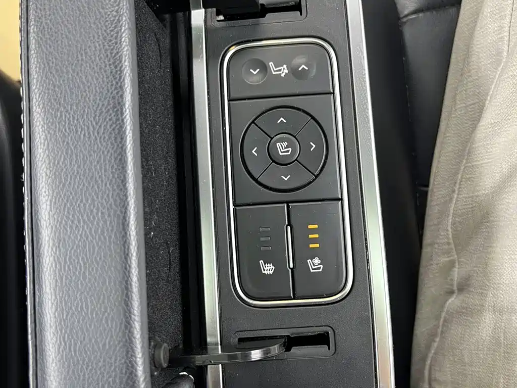 GAC Motor Trumpchi M8 — фото 9