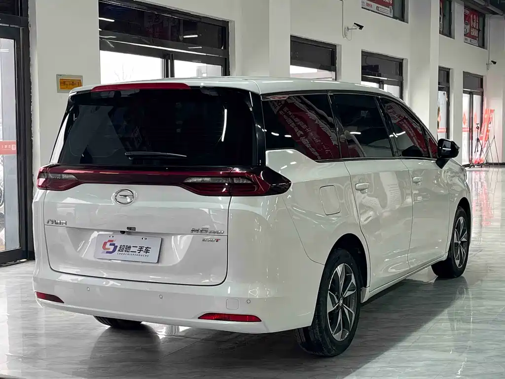 GAC Motor Trumpchi M6 — фото 10