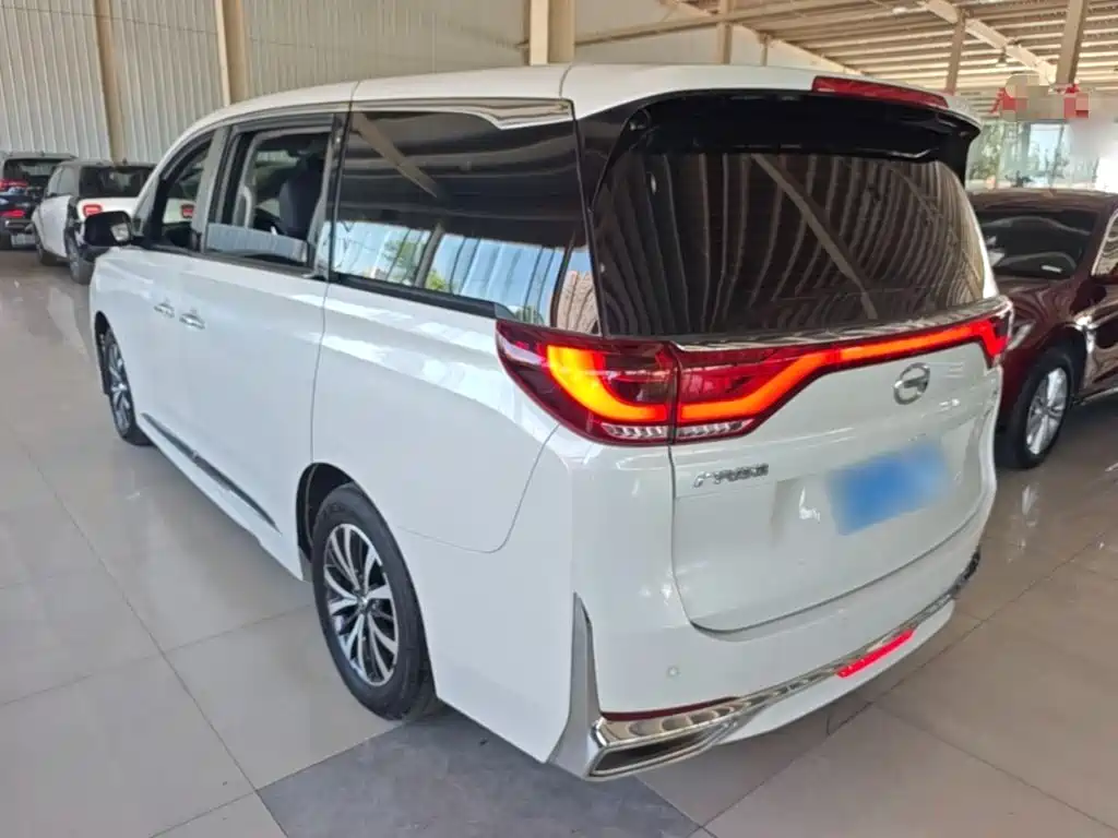 GAC Motor Trumpchi M8 — фото 5
