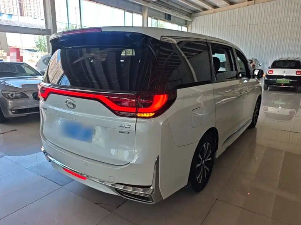 GAC Motor Trumpchi M8 — фото 7