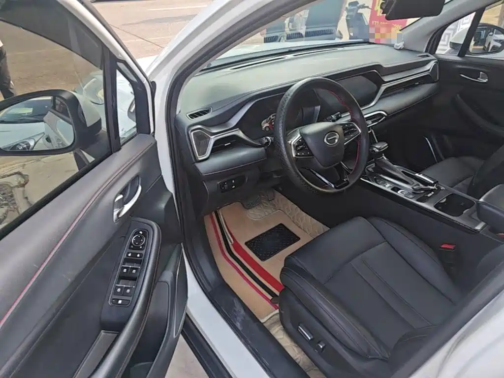 GAC Motor Trumpchi GS4 — фото 16