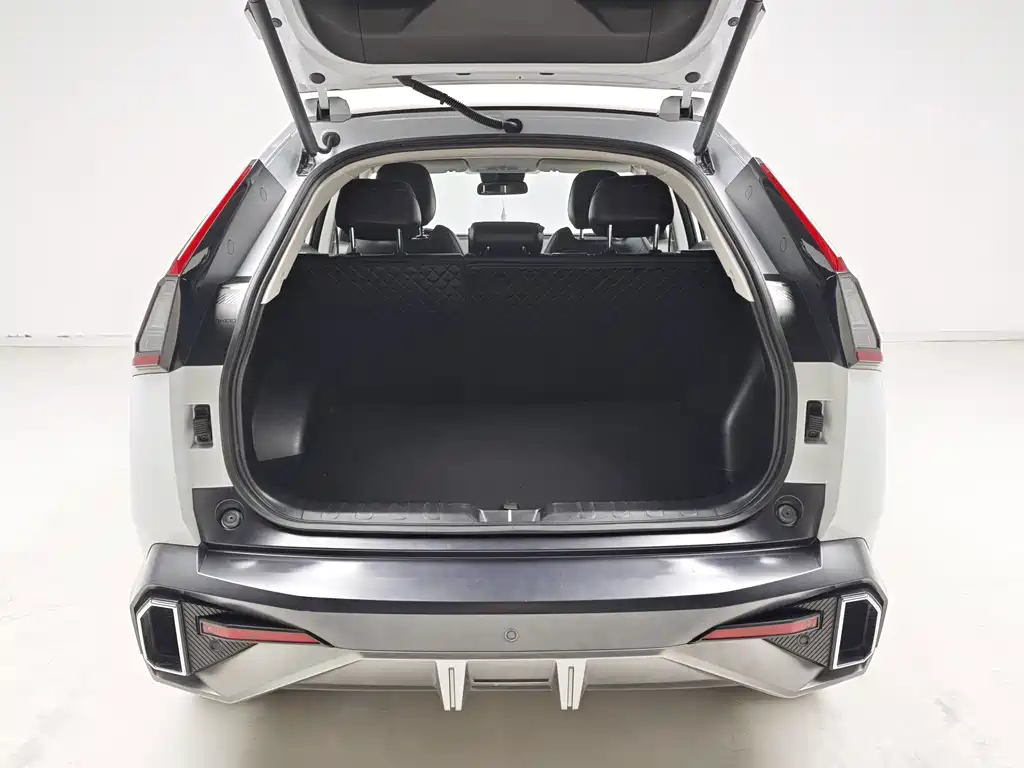 GAC Motor Shadow Cool — фото 10