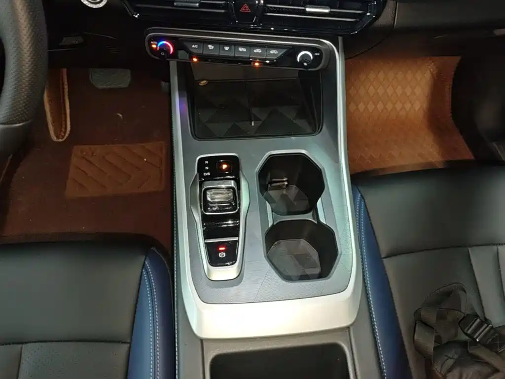 GAC Motor Trumpchi GS3 — фото 14