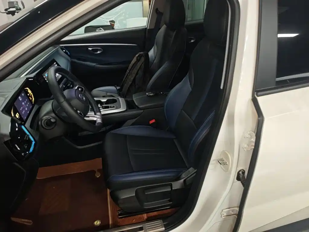GAC Motor Trumpchi GS3 — фото 15
