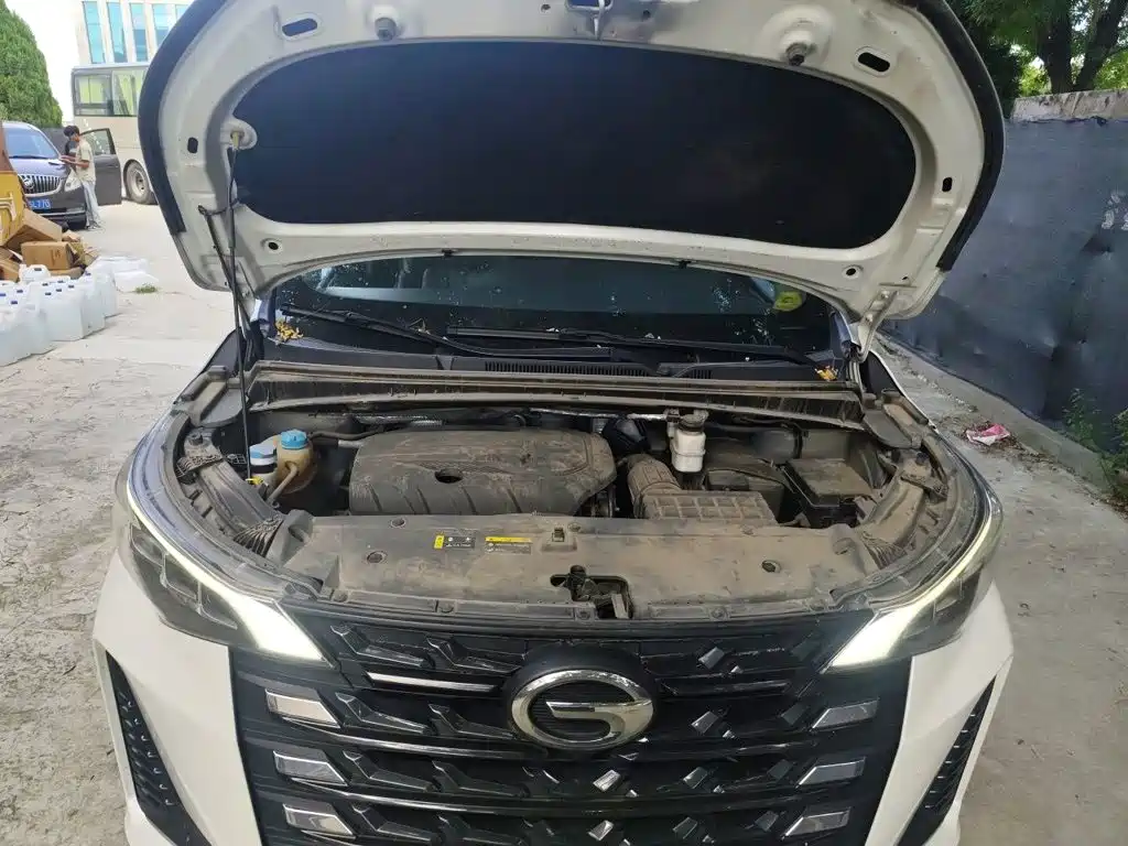 GAC Motor Trumpchi M6 — фото 11