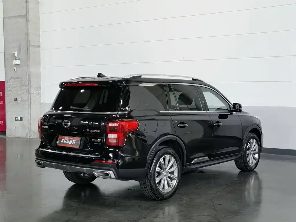 GAC Motor Trumpchi GS8 — фото 2
