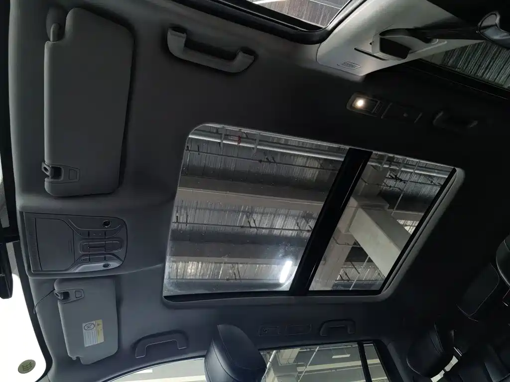 GAC Motor Trumpchi GS8 — фото 14