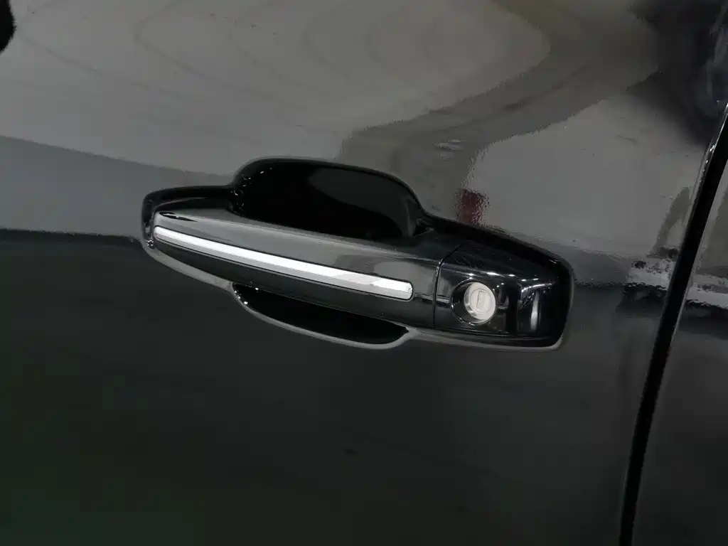 GAC Motor Trumpchi GS8 — фото 18