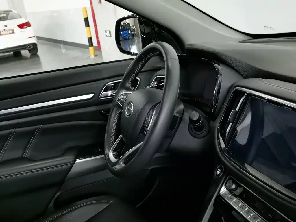 GAC Motor Trumpchi GS8 — фото 22