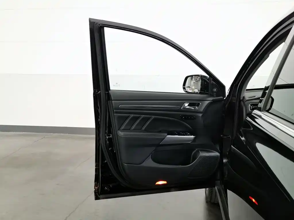 GAC Motor Trumpchi GS8 — фото 8