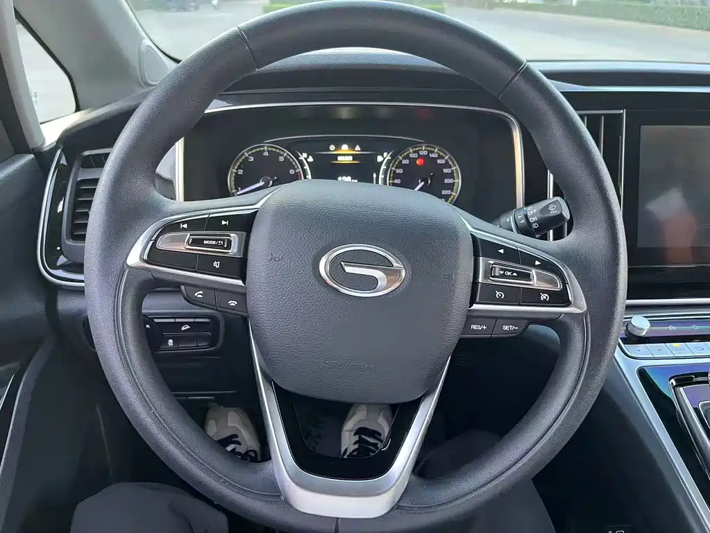 GAC Motor Trumpchi M8 — фото 11