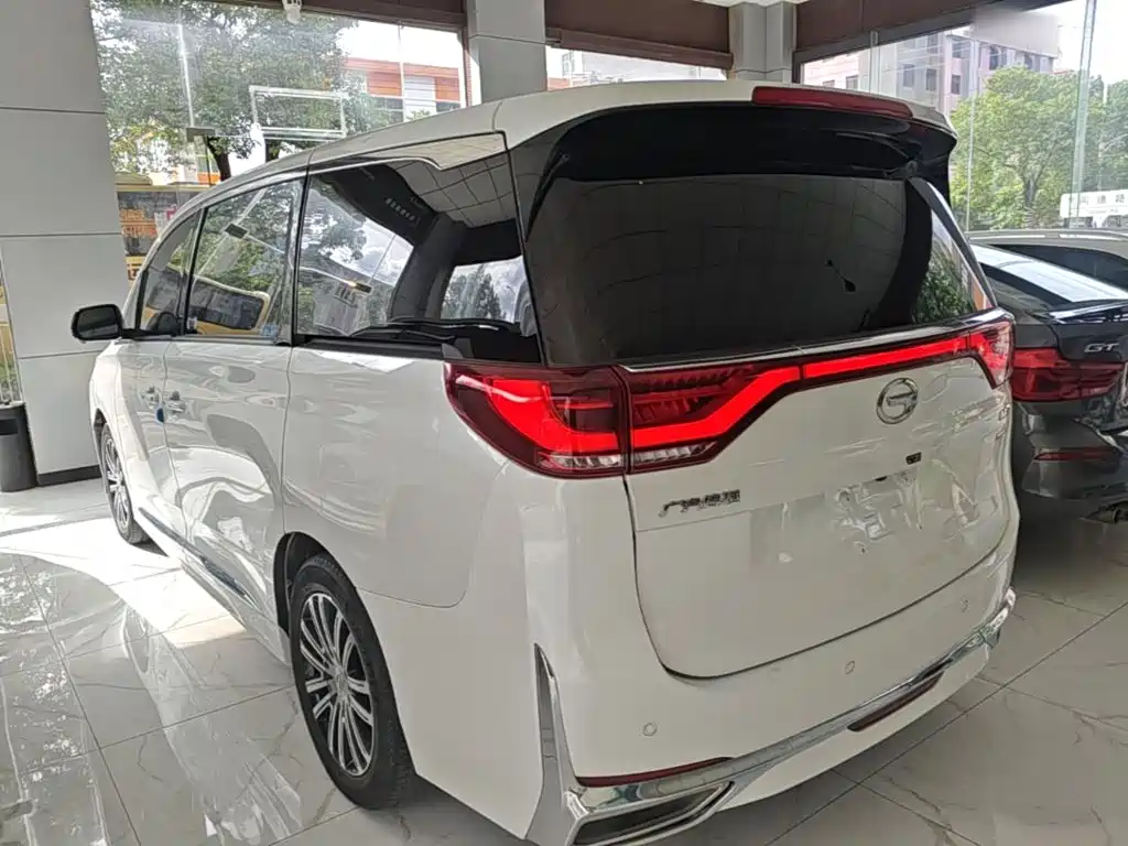 GAC Motor Trumpchi M8 — фото 5