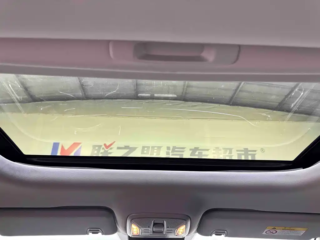 GAC Motor Trumpchi M6 — фото 32