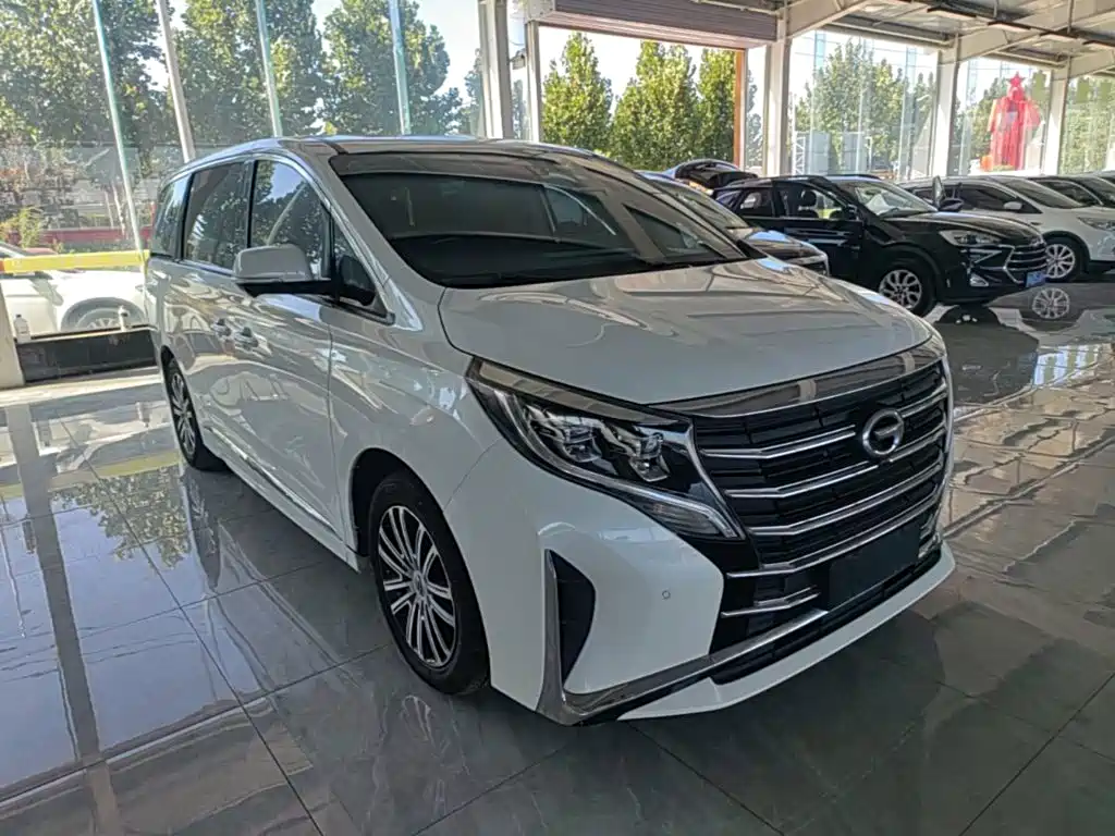 GAC Motor Trumpchi M8 — фото 4