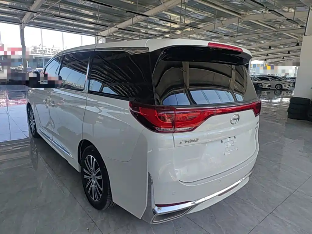 GAC Motor Trumpchi M8 — фото 5
