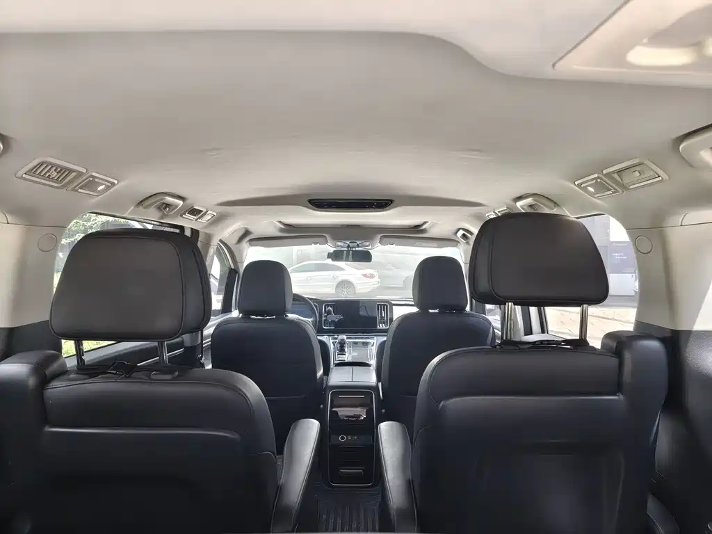 GAC Motor Trumpchi M8 — фото 13