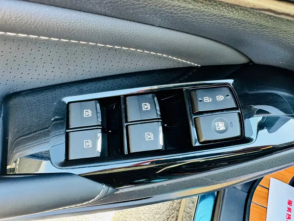 GAC Motor Trumpchi M8 — фото 16