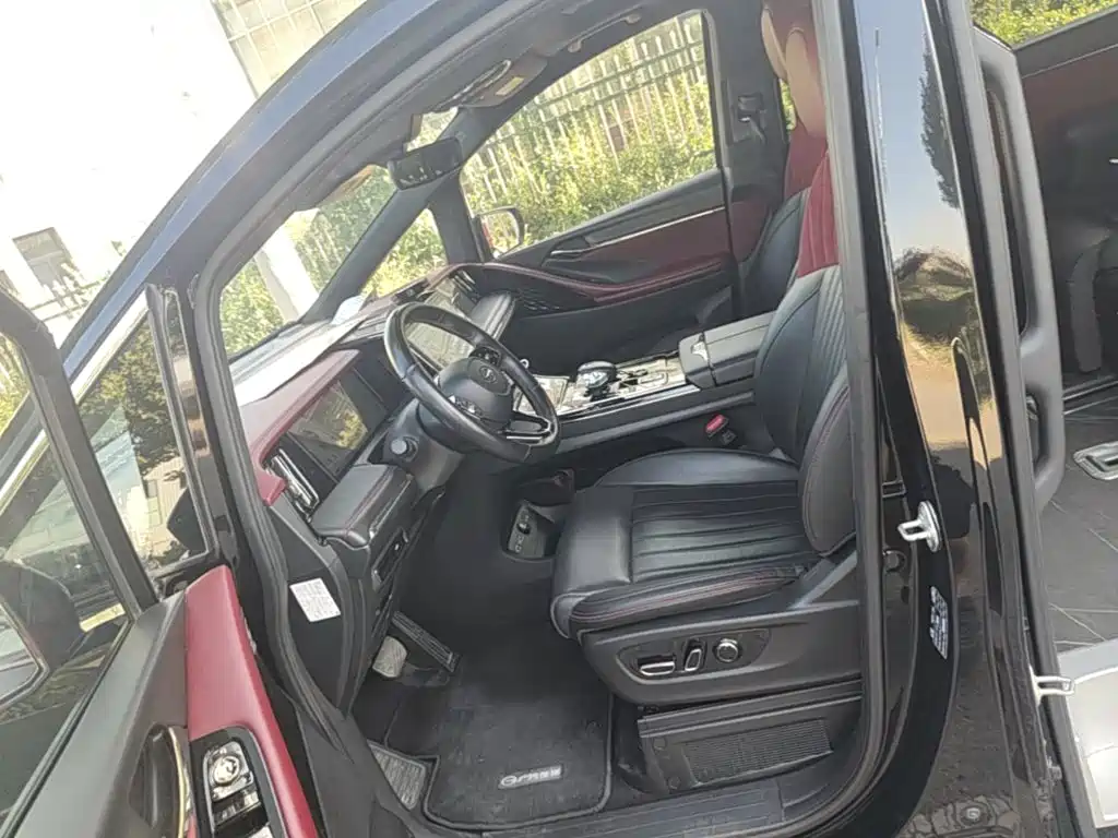 GAC Motor Trumpchi M8 — фото 15
