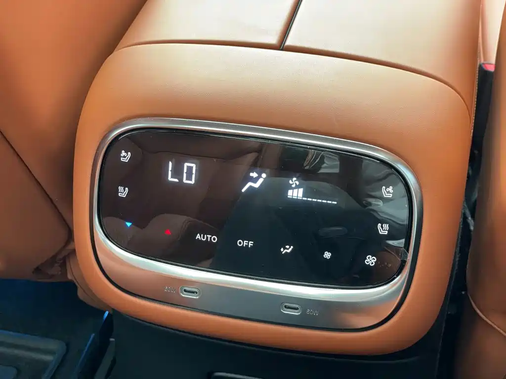 GAC Motor Trumpchi Xiangwang S9 — фото 20