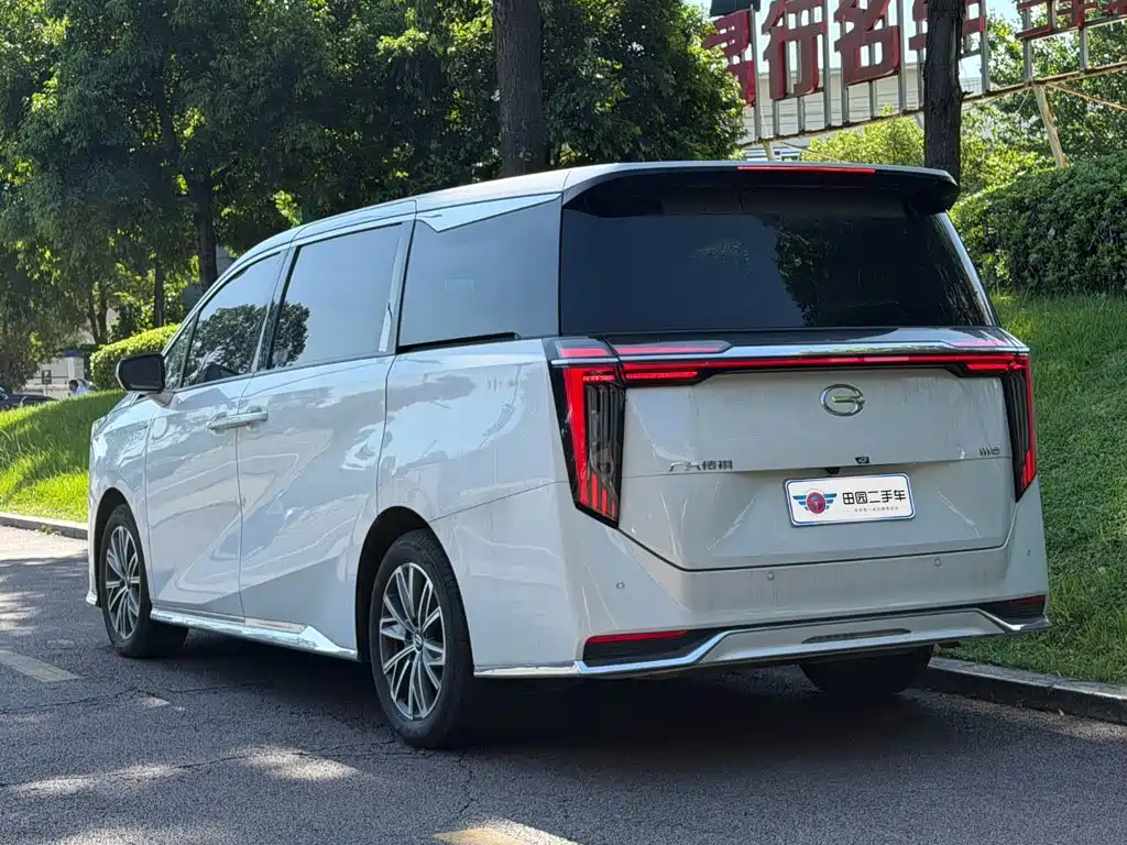 GAC Motor Trumpchi M8 — фото 4